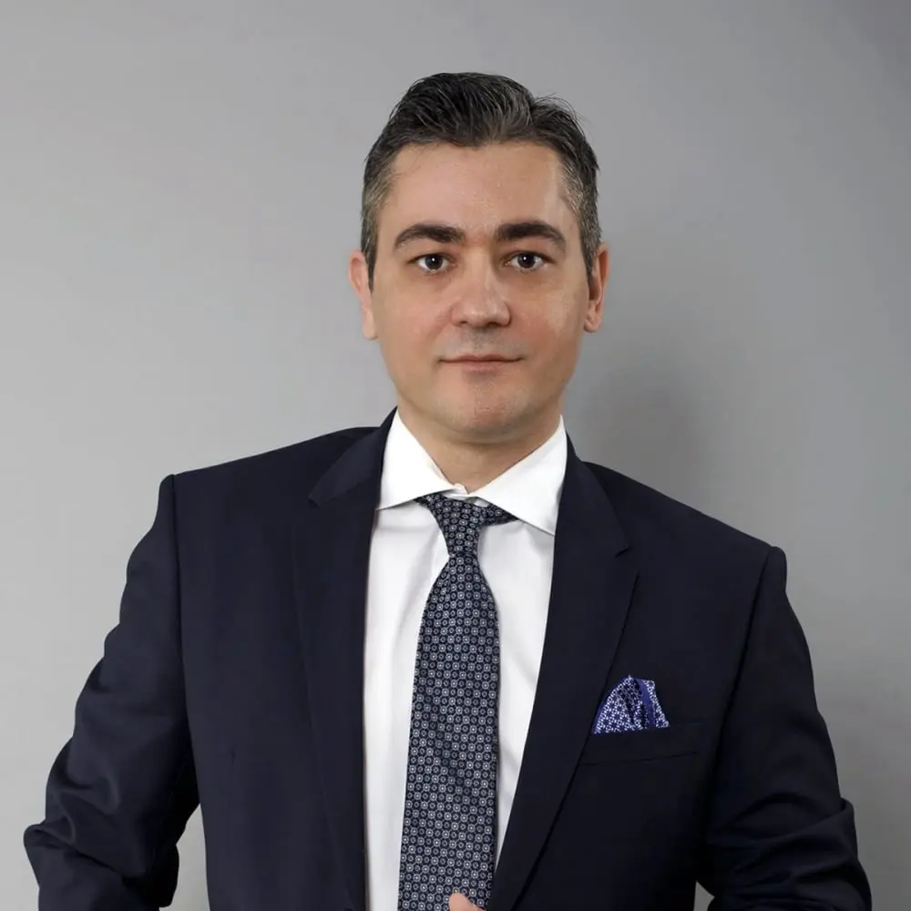 Dr. Oszterhuber Krisztián